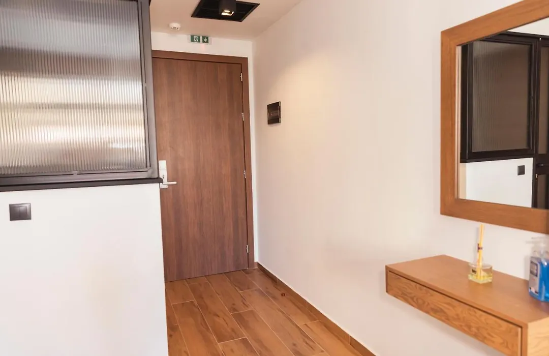Centrally Elegant Suite By Acropolis-1