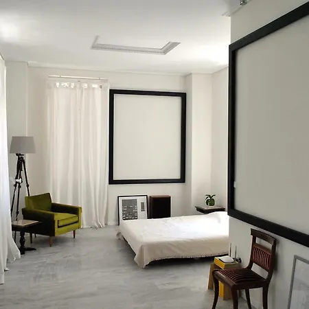 Alice Inn Athens-3