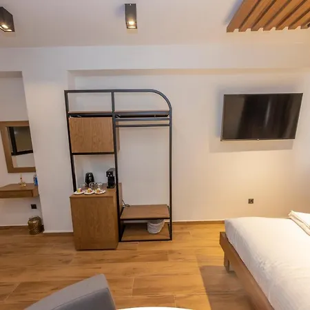 Centrally Elegant Suite By Acropolis-3