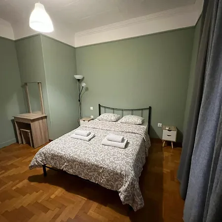 Sfiggos 54 Guest House-2